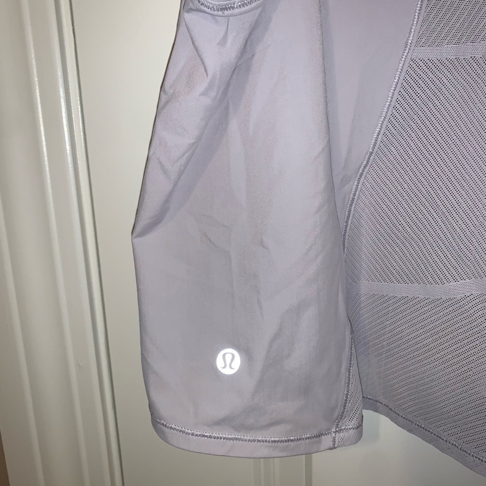Women's Gray Lululemon tank top - Picture 3 of 3